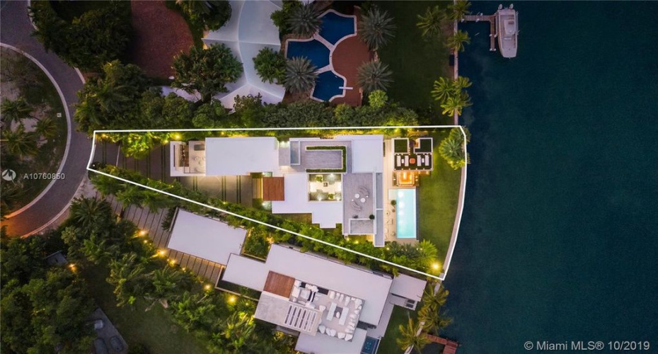 Single Family Residence at 19 Palm Ave, Miami Beach, Florida 33139 Unit For Sale 6 Bedrooms 7 Bathrooms MLS# 1001 Price $22,500,000 9,556 Sqft