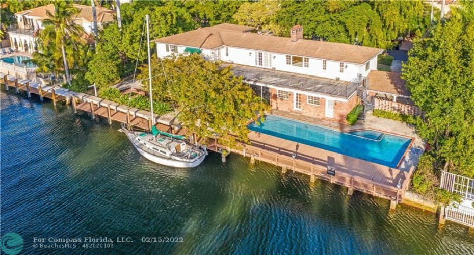 Single Family Residence at 541 San Marco Drive, Fort Lauderdale, Florida 33301 Unit For Sale 4 Bedrooms 5 Bathrooms MLS# 1027 Price $3,875,000 4,443 Sqft