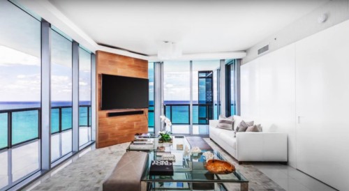 Jade Ocean condos Living Room